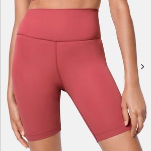 Outdoor Voices Summer zest